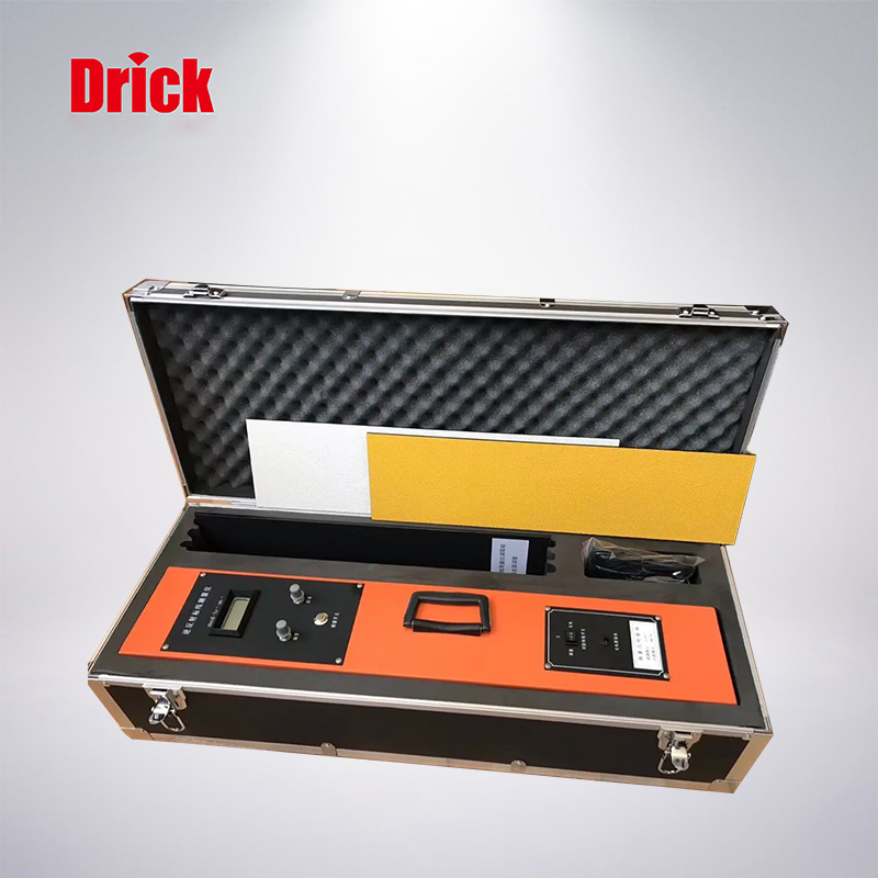 35 逆反射系數(shù)測(cè)量?jī)x.jpg 35 逆反射系數(shù)測(cè)量?jī)x.jpg